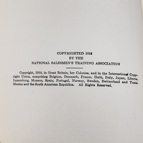 The Art & Science Of Selling Bookset - Picture 6 of 10